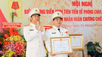 Cảnh sát PCCC Hải Phòng đón nhận Huân chương Chiến công hạng Nhất