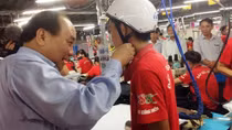 Phát động tuyên truyền luật an toàn giao thông cho công nhân, viên chức, người lao động