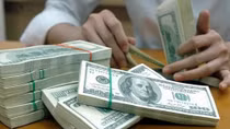 USD tiếp tục tăng