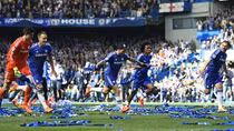 Thắng tối thiểu Crystal Palace, Chelsea vô địch sớm 3 vòng