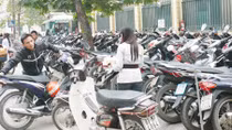 Hạn chế sử dụng vỉa hè tại 4 quận nội thành Hà Nội để giữ xe
