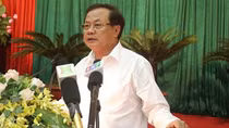 ‘Lắng nghe nhân dân’ - bài học chưa thuộc trong vụ thay thế cây xanh