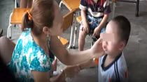Giáo viên đánh các cháu mầm non bị xử lý như thế nào?