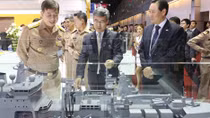 Công nghệ quân sự khoe ‘cơ bắp’ tại Triển lãm Bangkok 2015 