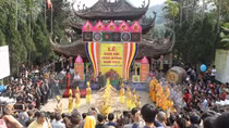 Chùa Hương cuối hội vẫn có ‘cò mồi’