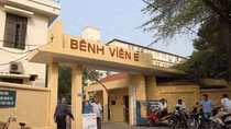 Bệnh viện E ký cam kết thực hiện đổi mới phong cách phục vụ