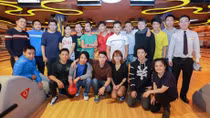 Ra mắt câu lạc bộ bowling tại Royal City