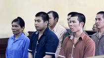 Đường dây buôn lậu rượu ngoại qua biên giới Tây Ninh lãnh án