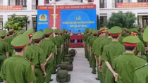 Công an tỉnh Vĩnh Phúc: Bế giảng lớp Bồi dưỡng kiến thức pháp luật, nghiệp vụ bảo vệ dân phố năm 2015