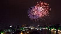 Thêm một điểm bắn pháo hoa nghệ thuật tầm cao trong đêm giao thừa