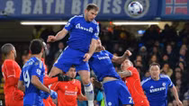 Hạ Liverpool – Chelsea vào chung kết Cúp liên đoàn