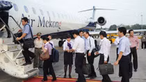 Vé máy bay dịp nghỉ lễ 30-4 và 1-5: Giá cao mà vẫn khan hiếm