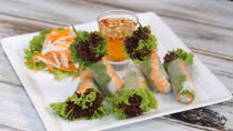 Ẩm thực miền Trung hấp dẫn ở khu nghỉ dưỡng 5 sao