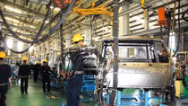 Sản xuất công nghiệp tiếp tục tăng trưởng trở lại