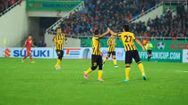 Thảm bại giống hệt lộ trình Tiger Cup năm 98 