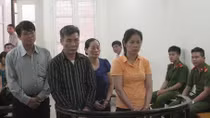 Lừa đảo 4,2 tỷ, ‘Tướng tình báo dỏm’ và đồng bọn lĩnh 58 năm tù 