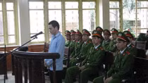Tòa trả hồ sơ, yêu cầu làm rõ Lý Nguyễn Chung có đồng phạm hay không?