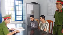 Công an huyện Đắk R’lấp vận động 2 đối tượng ra đầu thú