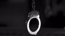 Khởi tố 3 công an xã ‘tạm giữ người trái pháp luật’