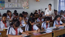 Đầu năm nghĩ đôi điều về tiếng Việt