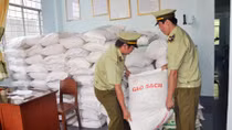 Đường cát 'núp bóng' gạo sạch