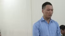 Nổ súng bắn người vì cự cãi tại hàng ốc 