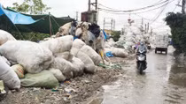 Bên trong ‘thành phố rác’ làng Khoai