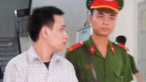 Thuê hai ô tô, đem bán rồi trốn