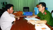 Người Công an với tinh thần sắt đá tấn công tội phạm