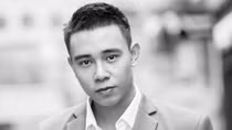 Đông Hùng làm minishow mừng sinh nhật tuổi 23