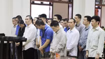 Hơn 500 siêu xe đã “lọt” qua ống cống như thế nào?