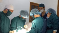 Mổ cấp cứu kịp thời bệnh nhân viêm ruột thừa cấp trên đảo xa