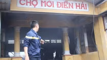 Thiệt hại 6 tỷ đồng trong vụ cháy chợ Điền Hải
