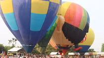 Lần đầu tiên tổ chức bay khinh khí cầu tại Festival Huế