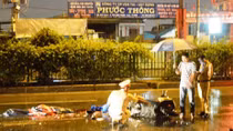 Gây tai nạn khiến 2 người tử vong, lái xe bỏ chạy trong đêm mưa