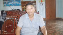 Mưu sinh trên đất Triệu voi