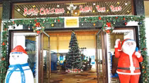 Mũi Né tưng bừng đón Noel cùng khách Tây