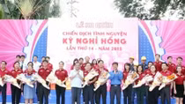 Lễ xuất quân chiến dịch tình nguyện Kỳ nghỉ hồng 