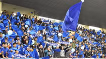 V.League 2015: 'Cách mạng' khán đài?