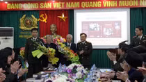 Hồi ký ‘Không thể mồ côi’: Không ai được phép quên quá khứ