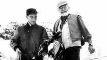 Văn hào Ernest Hemingway và hệ quả của trò chơi gián điệp