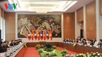 Chủ tịch Quốc hội hội kiến Tổng Bí thư, Chủ tịch nước Lào