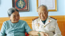 Hạnh phúc giản đơn của một người anh hùng