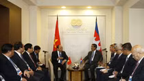 Thủ tướng Nguyễn Xuân Phúc gặp lãnh đạo các nước ASEAN