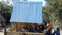 Bí ẩn “làng ma” mắng-lung 
