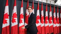 Thủ tướng Canada Justin Trudeau: Điển trai cũng khổ! 