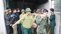 3 quả bom nặng hơn 3 tạ trong nhà một người thu mua sắt vụn