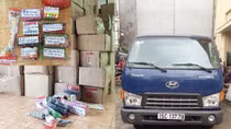 Thực phẩm không rõ nguồn gốc “tuồn” vào chợ Đồng Xuân