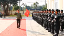 Bộ trưởng Trần Đại Quang thăm lực lượng CSCĐ Tây Nguyên