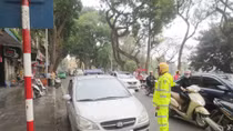 Nhận diện 'taxi dù' trên đường phố Hà Nội